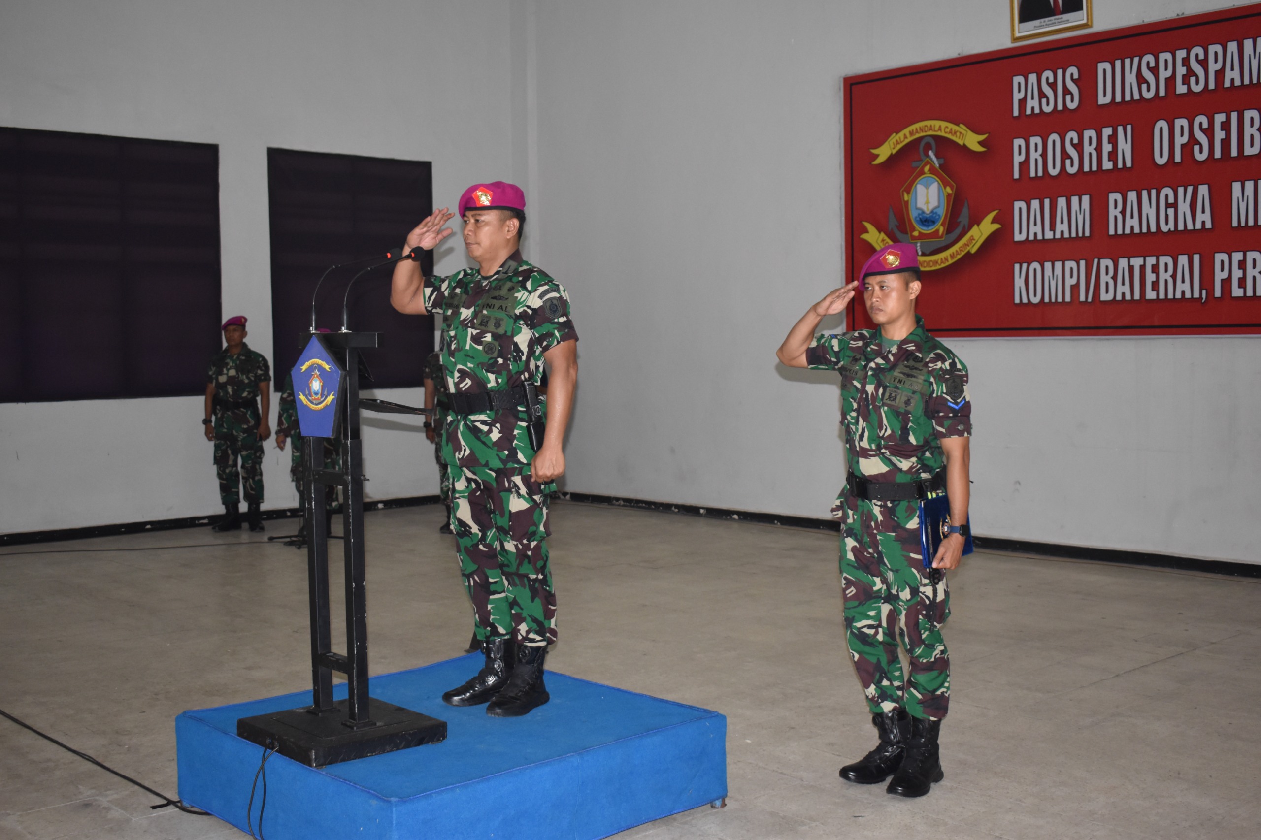 Tingkatkan Skill Perwira TNI AL, Kodikmar Kodiklatal Gelar Lattek Prosedur Rencana Operasi Amfibi