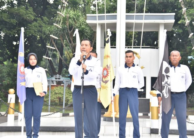 Wadan Kodiklatal Ajak Personel Jaga Kebersihan Gedung Kodiklatal Yang Heritage