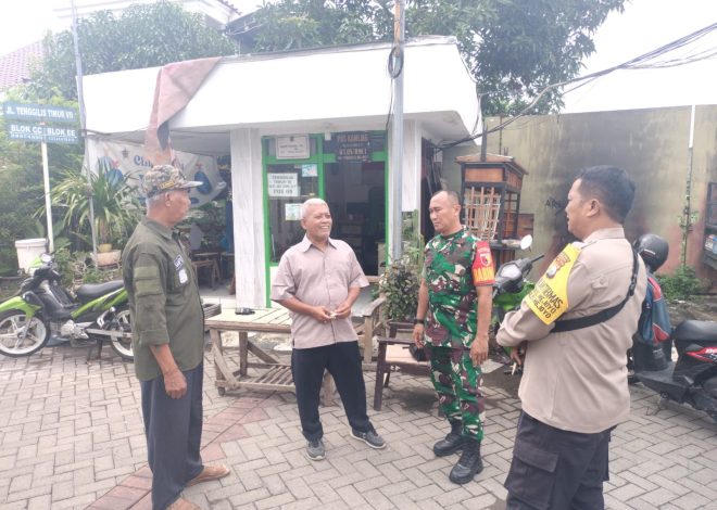 Dorong Masyarakat Peduli Keamanan, Ini yang Dilakukan Babinsa dan Bhabinkamtibmas Tenggilis Mejoyo