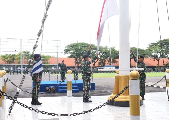 Pimpin Upacara Bendera 17-an, Dirdok Kodiklatal Sampaikan Pesan Panglima TNI