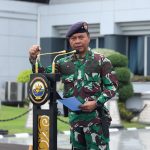 Sampaikan Pesan Panglima TNI Kepada Prajurit, Koarmada II Gelar Upacara Bendera 17-an