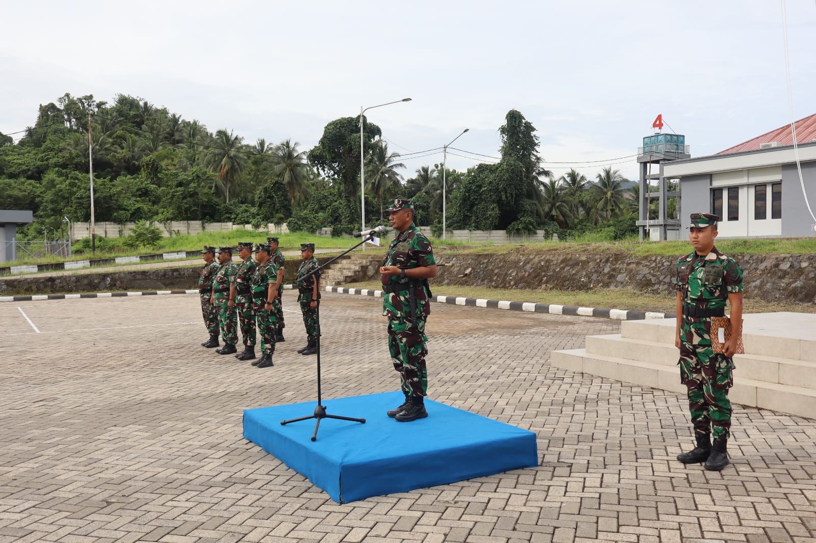 Dansatdik – 4 Kodiklatal Manado Tutup Diksarrit dan Buka Diksargol Siswa Dikmata TNI AL