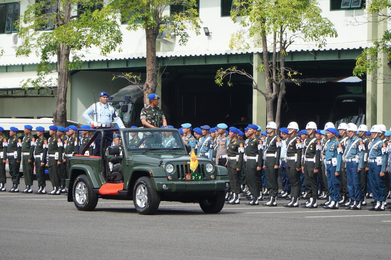 Danpusdik Pomal Kodiklatal Hadiri Upacara Gelar Operasi Gaktib dan Operasi Yustisi Polisi