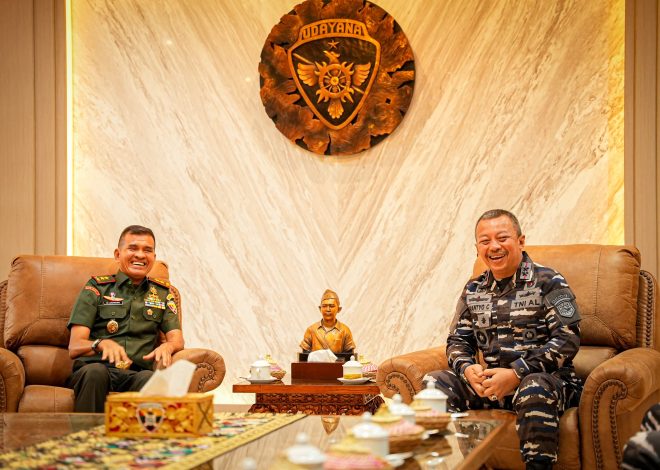 Pangkoarmada II Laksanakan Courtesy Call ke Pangdam IX/Udayana Terkait MNEK 2025