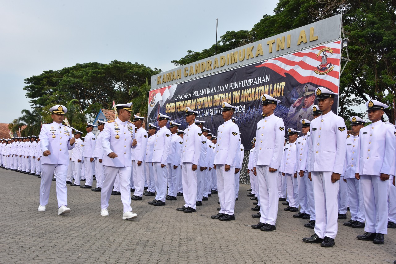 Siapkan Fisik Dan Mental,  510 Siswa Dikmaba TNI AL Angkatan 44 Gelombang 2 Dilantik Dankodiklatal