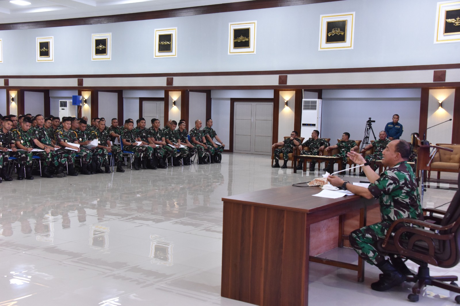 Pangkoarmada I Berikan Kuliah Umum Kepada Pasis Kodiklatal, Tekankan Kepemimpinan dan Karakter TNI AL