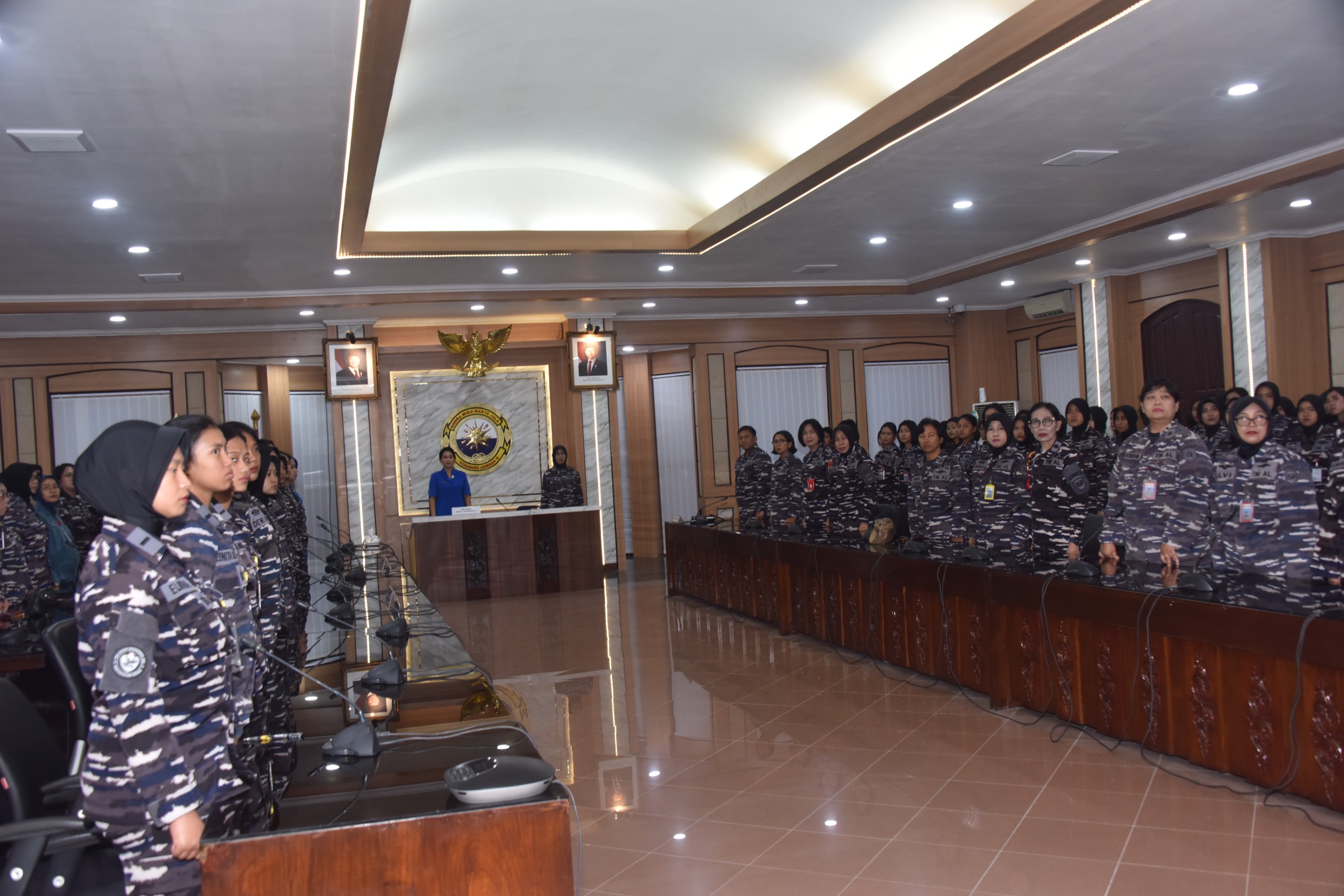 Wanita TNI sebagai Pilar Keluarga dan Karier