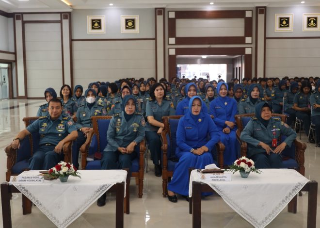 Peringati Hari Kartini, Kowal Kodiklatal Ikuti Apel Bersama Wan TNI Secara Vicon