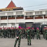 Prajurit Yonif 5 Marinir Laksanakan Pengamanan Hari Buruh (May Day ) Di Depan Kantor Gubernur Jawa Timur