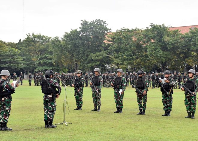Prajurit Yonif 5 Marinir Laksanakan Apel Gelar Kesiapan Satgas Pamtas RI-PNG Mobile TA 2025