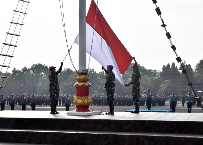 Prajurit Dan PNS Brigif 2 Marinir Serta Siswa SPPI Laksanakan  Upacara  Hari Kebangkitan Nasional Ke-117 Tahun 2025