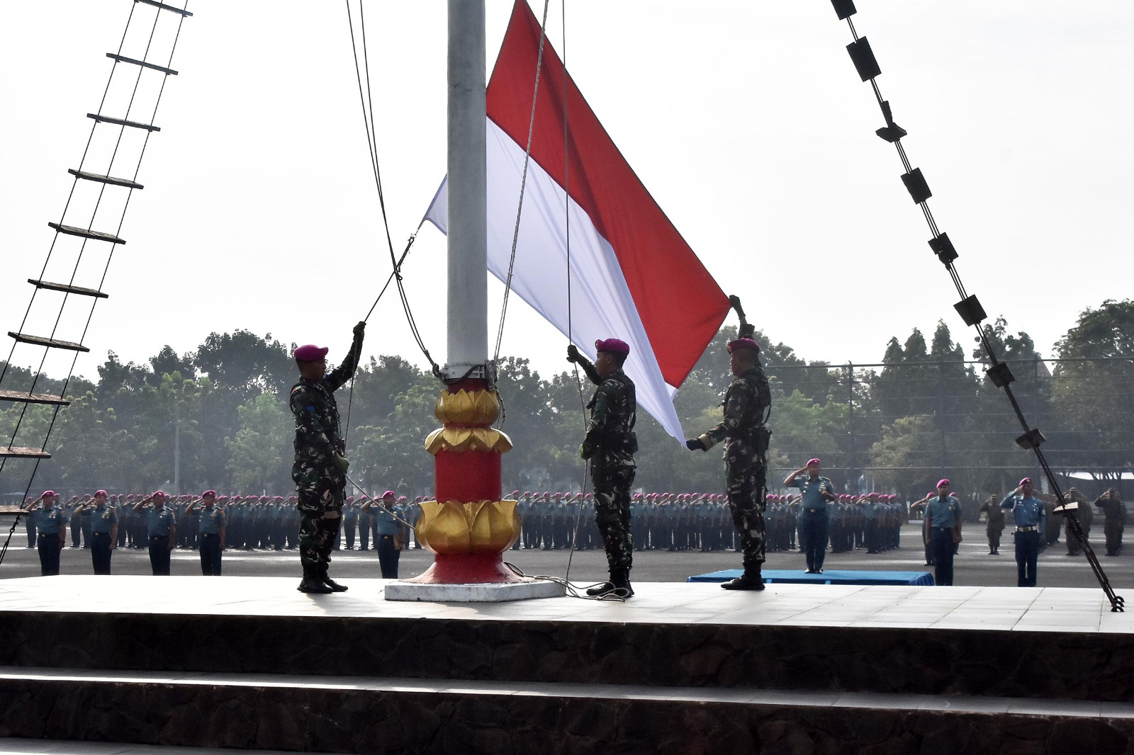 Prajurit Dan PNS Brigif 2 Marinir Serta Siswa SPPI Laksanakan Upacara Hari Kebangkitan Nasional Ke-117 Tahun 2025
