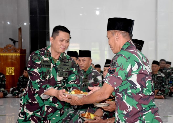 Tingkatkan Keimanan dan Jalin Kebersamaan, Prajurit Yonif 5 Marinir Laksanakan Doa Bersama