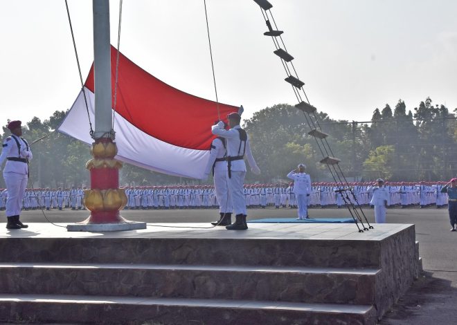 Prajurit Brigif 2 Marinir Laksanakan upacara Peringatan Hari Lahir Pancasila