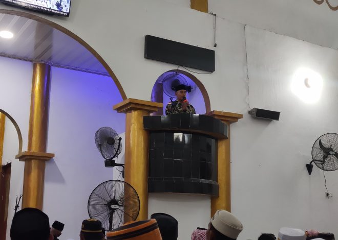 Prajurit Satgasmar Pam Ambalat XXX Didaulat Sebagai Khotib Pada Sholat Idul Adha di Perbatasan