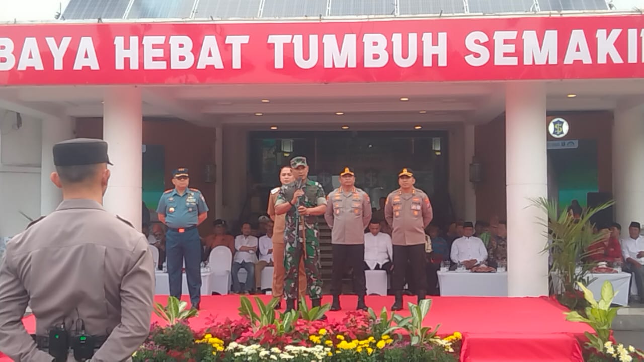 Dandim Surabaya Bersama Forkopimda Kompak Pimpin Apel Gelar Pasukan “Jogo Suroboyo 2025”