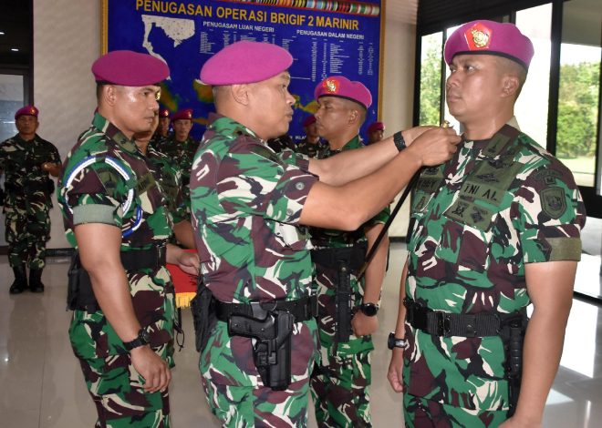 Komandan Brigif 2 Marinir Pimpin Sertijab Wakil Komandan Dan Perwira Staf Operasi