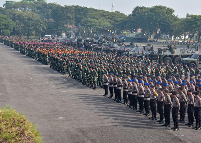 Komandan Brigif 2 Marinir Ikuti Apel Gabungan TNI – POLRI Wilayah Kogartap III/Surabaya Semester I Ta. 2025