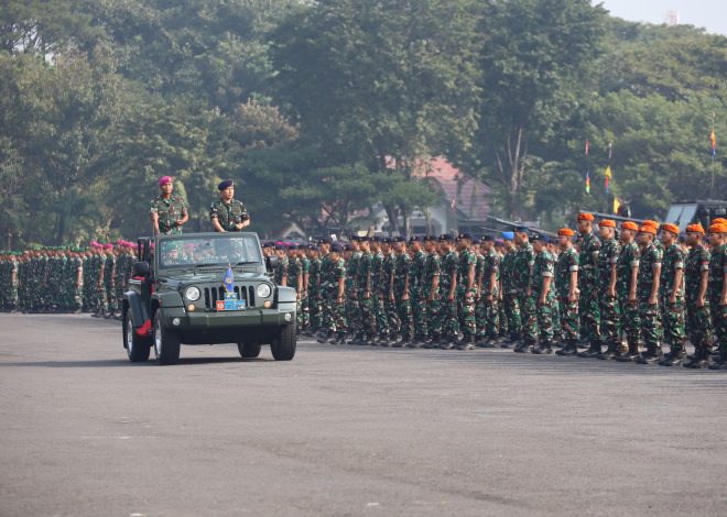 Pangkoarmada II Pimpin Apel Gabungan TNI-Polri di Surabaya, Tegaskan Sinergitas dan Integritas