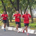 Jaga Stamina dan Soliditas, Perwira Brigif 2 Marinir Laksanakan Olahraga Bersama