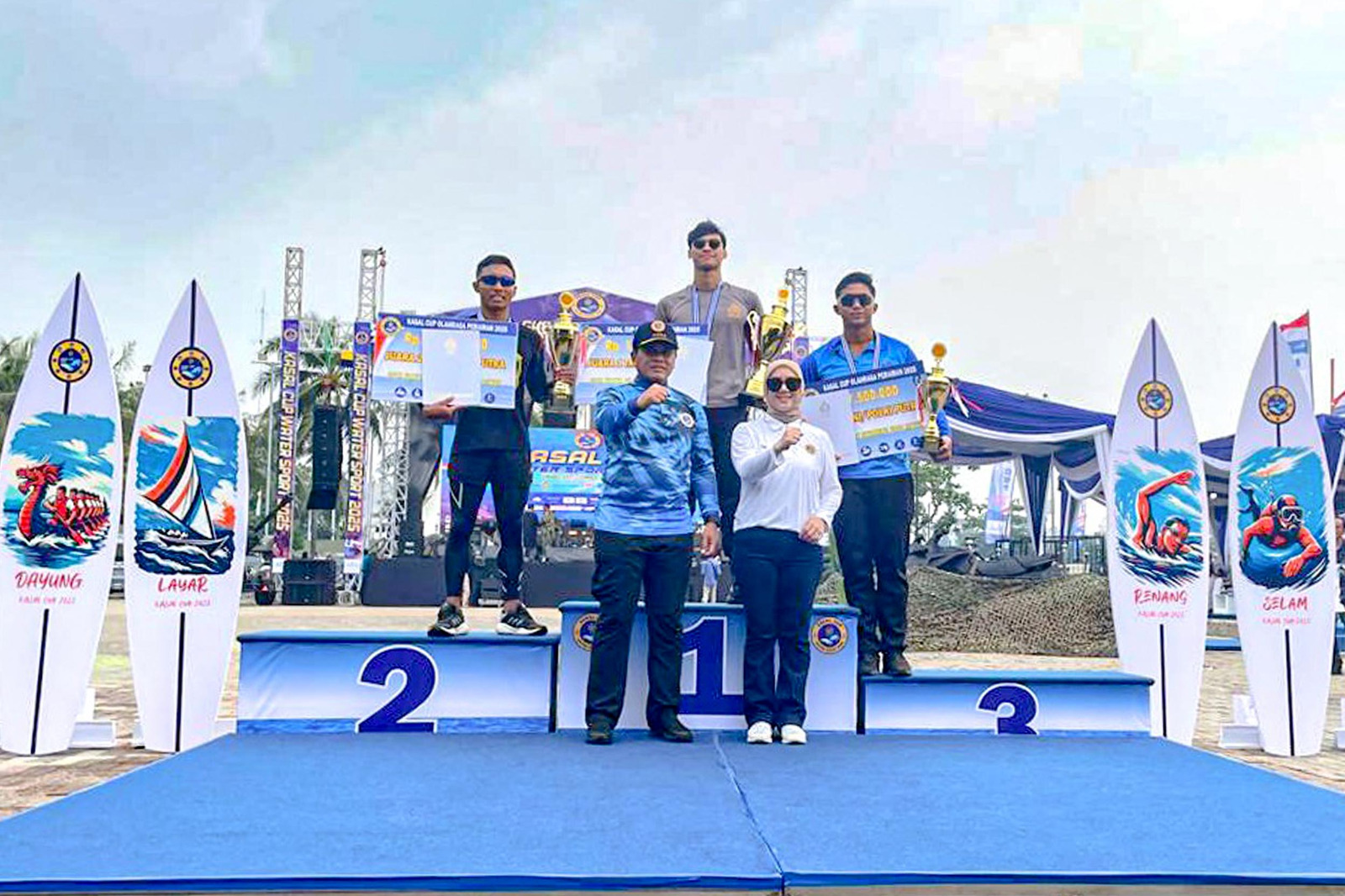 Menakjubkan, Atlet Renang Yonif 1 Marinir Raih Juara 2 Pada Lomba Perairan Kasal Cup Water Sports Tahun 2025 Kategori TNI / Polri