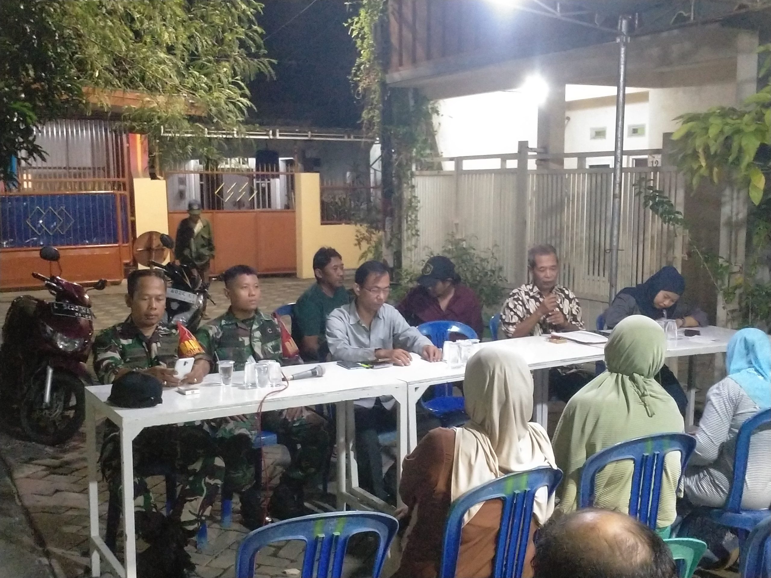 Anggota Koramil Rungkut Hadiri Sosialisasi SKAW dan Trantibmas