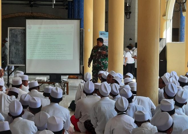 Babinsa Ujung Gencar Sosialisasikan Bahaya Narkoba di Lingkungan Pesantren
