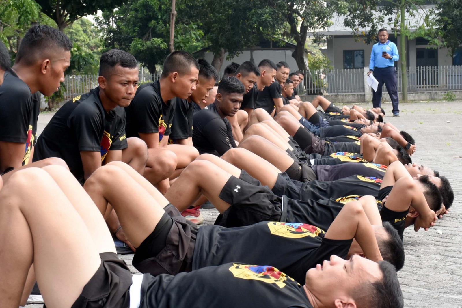 Cek Kemampuan Jasmani, Prajurit Yonif 5 Marinir Laksanakan Tes Kesamaptaan