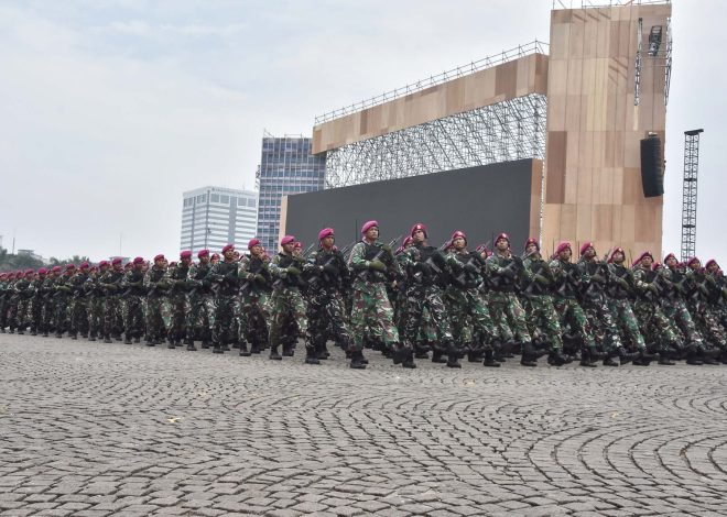 Prajurit Brigif 2 Marinir Berlatih Dengan Keras Pada Persiapan Upacara Peringatan HUT TNI Ke 80 Di Monas