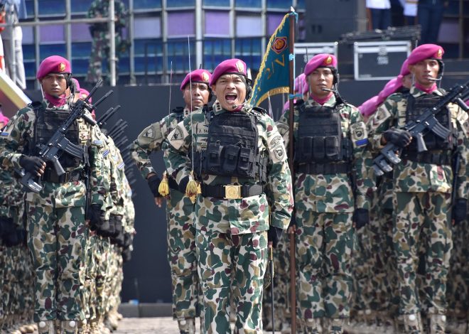 Komandan Beserta Prajurit Brigif 2 Marinir Laksanakan Gladi Kotor Upacara Peringatan HUT TNI Ke 80 Di Monas
